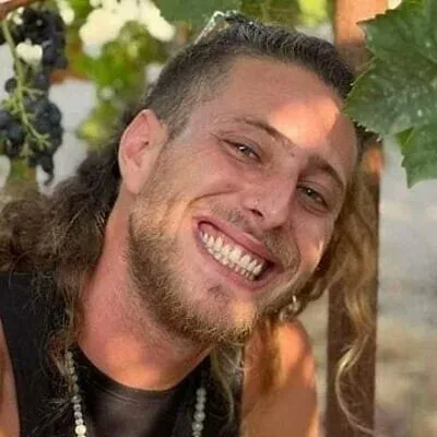 Entrepreneur ‘celebrated life in an endless dance.’  Murdered by Hamas terrorists at the Supernova music festival on October 7, 2023.