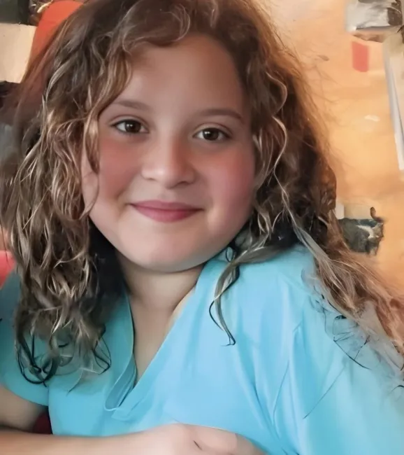 Her father was killed in their home, probably in front of his family. She and her twin brother Ianai, their aunt and granddad were taken to another house in Kibbutz Be’eri where many other adults and children were brought. Then Hamas murdered them all and burned down the house.